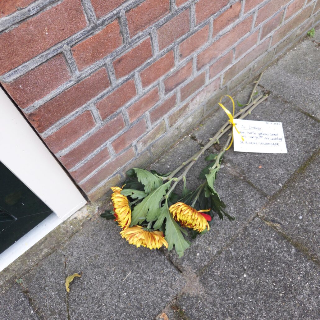 an dekker ali stegeman beeldhouwer feministische uitgeverij sara bloemetjesbrigade saskia zwiers